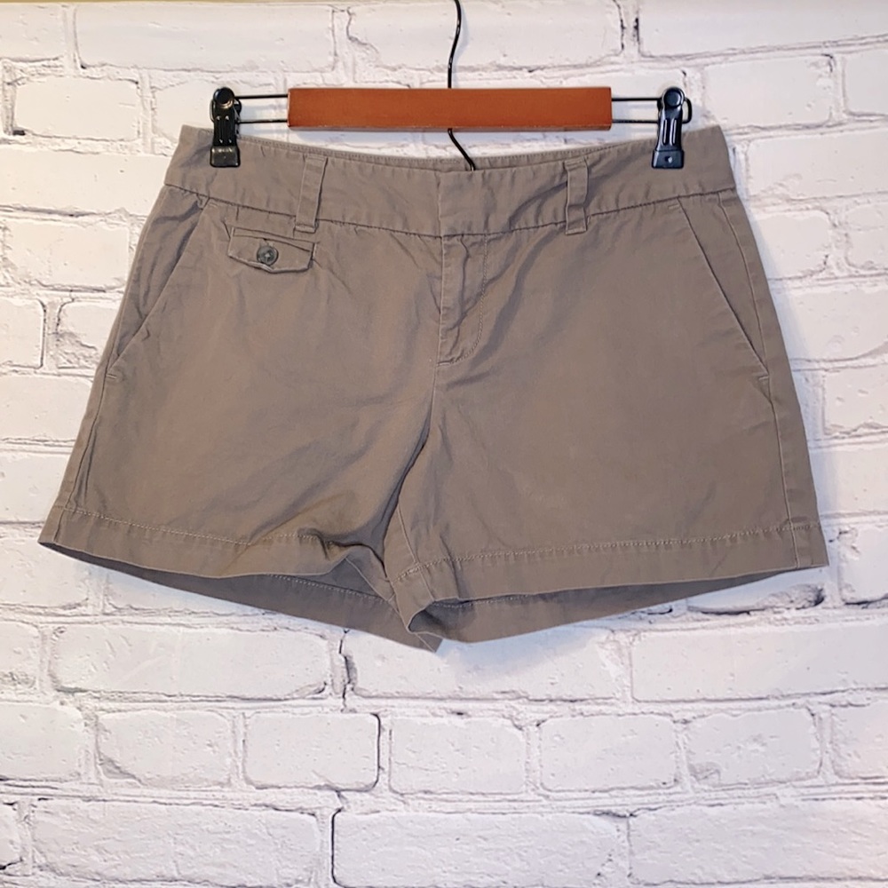 Ann Taylor Loft Brown Shorts Size 4